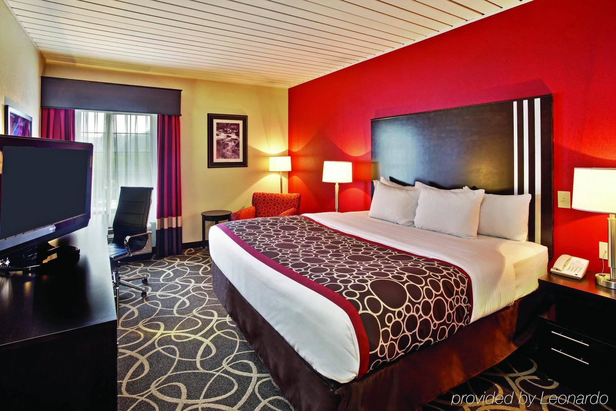 La Quinta By Wyndham Elkview - Charleston Ne Hotel Exterior photo